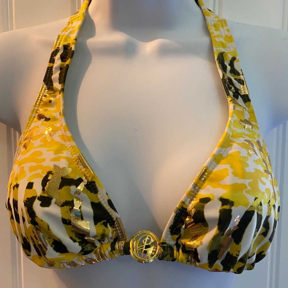 Guess bikini top size small